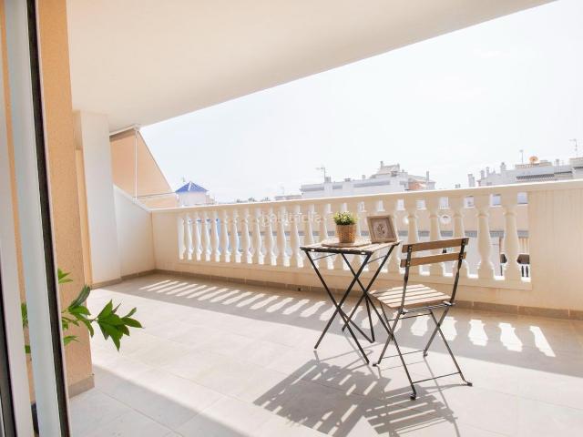 Apartamento en venta en Moncofa, Moncófar Playa. APARTAMENTO CON PISCINA EN LA PLAYA DE MONCOFA. Apartamentos.