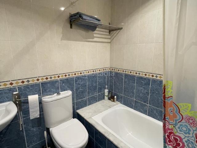 Apartamento en venta en Narón, O Feal Xubia. Apartamento de 1 dormitorio con ascensor, trastero y garaje. Apartamentos.