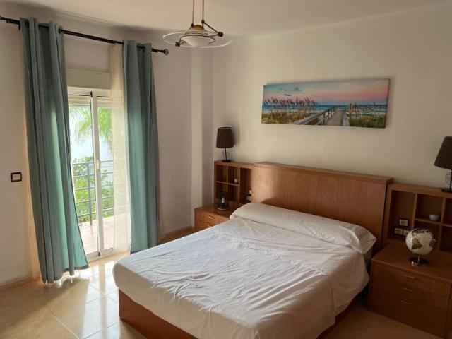 Apartamento en venta en Nerja, Centro