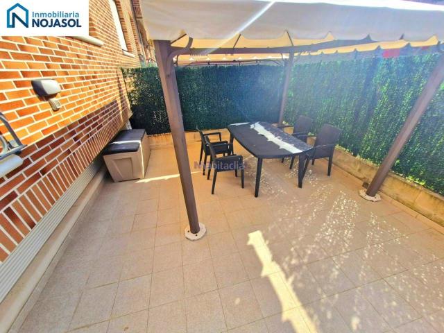 Apartamento en venta en Noja, Palacio. REF 000152 EN EXCLUSIVA PRECIOSO BAJO CON TERRAZA AL SUR EN EL CENTRO. Apartamentos.