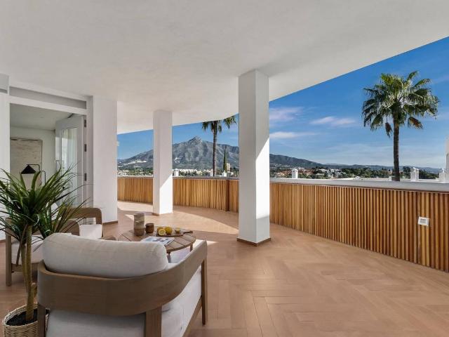 Apartamento en Venta en Nueva Andalucía centro