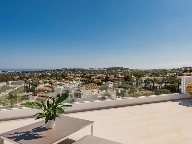 Apartamento en Venta en Nueva Andalucía centro