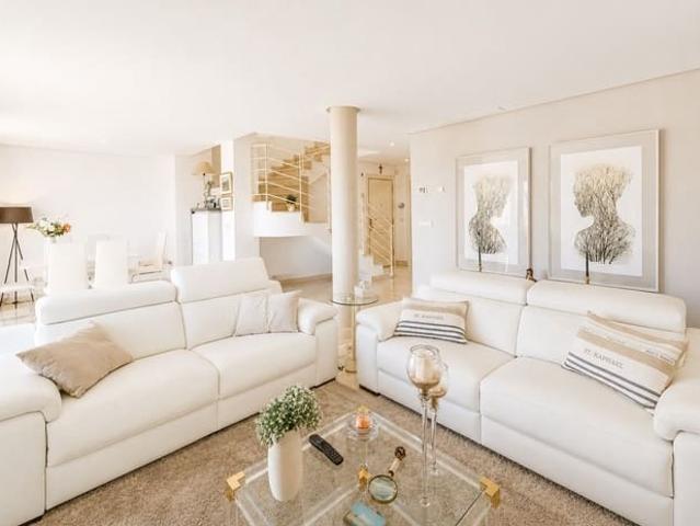Apartamento en venta en Nueva Andalucia, Málaga Costa del Sol