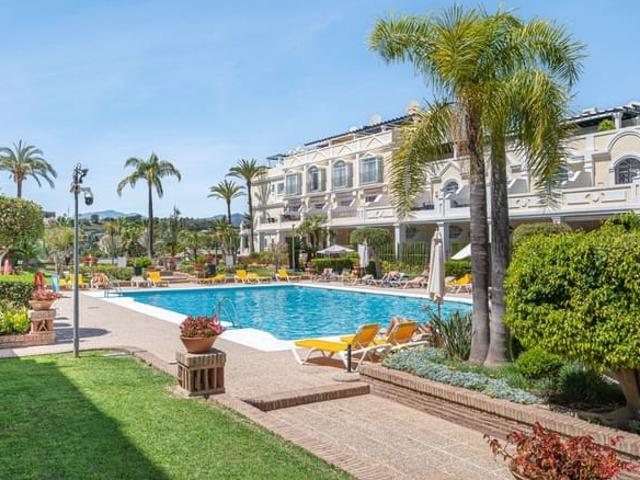 Apartamento en venta en Nueva Andalucia, Málaga Costa del Sol