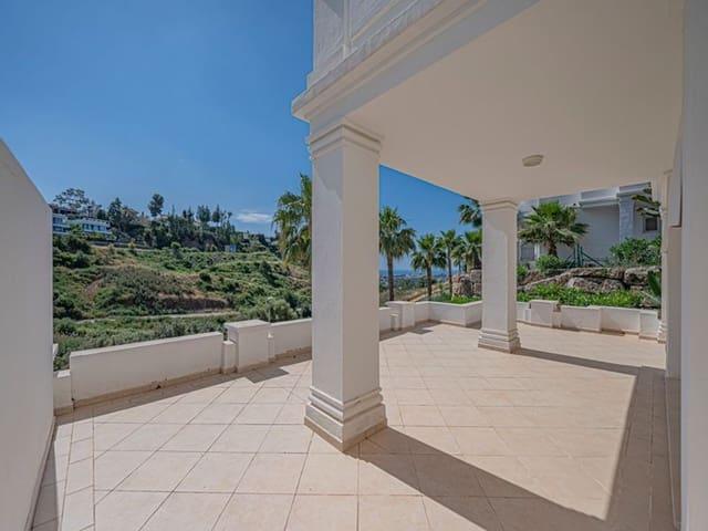Apartamento en venta en Nueva Andalucia, Málaga Costa del Sol