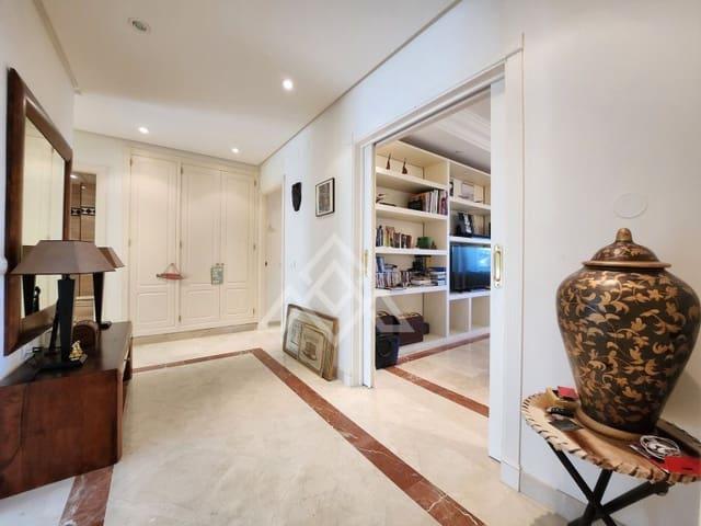 Apartamento en venta en Nueva Andalucia, Málaga Costa del Sol