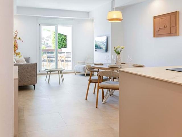 Apartamento en venta en Nueva Andalucia, Málaga Costa del Sol