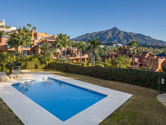 Apartamento en venta en Nueva Andalucia, Málaga Costa del Sol