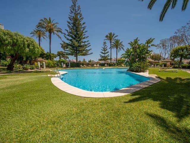 Apartamento en venta en Nueva Andalucia, Málaga Costa del Sol
