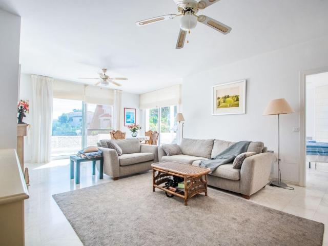 Apartamento en venta en Ojén Málaga