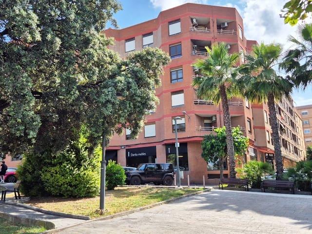 Apartamento en venta en Ontinyent, Valencia