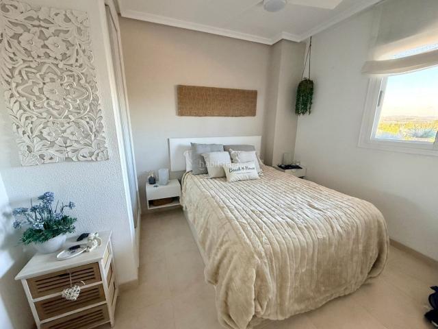 Apartamento en venta en Oropesa del Mar, Cala Blanca. Apartamento primera línea de playa. Apartamentos Oropesa del.