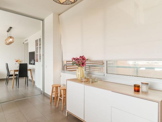 Apartamento en venta en Oropesa del Mar, La Renegà Torre Bellver Les Platgetes. Exclusivo apartamento con vistas despejadas al mar Mediterráneo en Torre Bellver. Apartamentos Oropesa del.