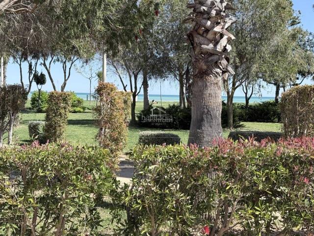 Apartamento en venta en Oropesa del Mar, Vista Mar. Amplio apartamento con terraza y parking en Magic World. Apartamentos Oropesa del.
