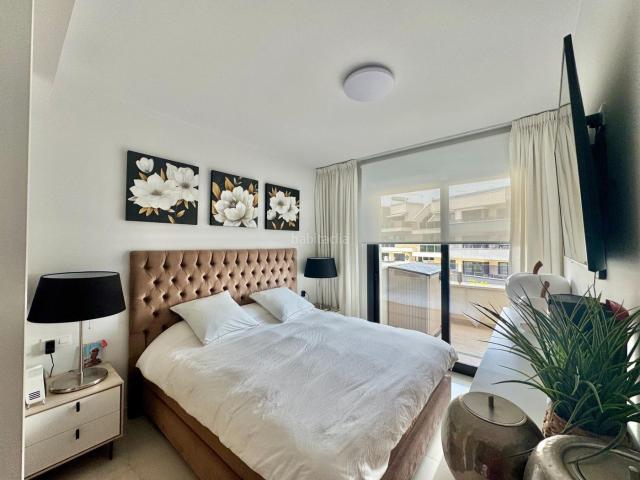 Apartamento en venta en Orihuela, Zeniamar Horizonte La Campana. Moderno apartamento con impresionantes vistas al mar Disfrute de un estilo de vida moderno junto al mar en este impresionante apar.