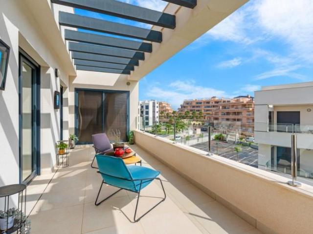 Apartamento en venta en Orihuela Costa, Villamartin