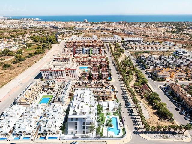 Apartamento en venta en Orihuela, Lomas de Cabo Roig Los Dolses. Modernos apartamentos con terraza en Lomas de Cabo Roig. Apartamentos.