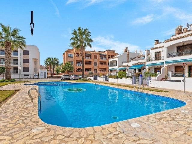 Apartamento en venta en Orihuela, Los Almendros. Apartamentos.