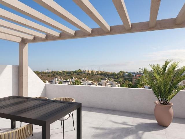 Apartamento en venta en Orihuela, Los Almendros. Apartamentos modernos de 2 dormitorios, 2 baños con picina comunitaria en zona de Villamartin. Apartamentos.
