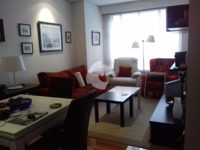Apartamento en venta en Ourense, Centro. PRECIOSO Y AMPLIO APARTAMENTO EN EL CENTRO DE LA CIUDAD!2 HABITACIONES, 1 BAñO, SALóNCOMEDOR Y COCINA INDEPENDIENTE AMUEBLADA. G. Apartamentos.