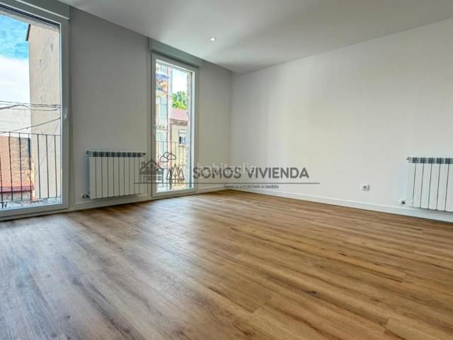 Apartamento en venta en Ourense, Couto. Apartamentos.