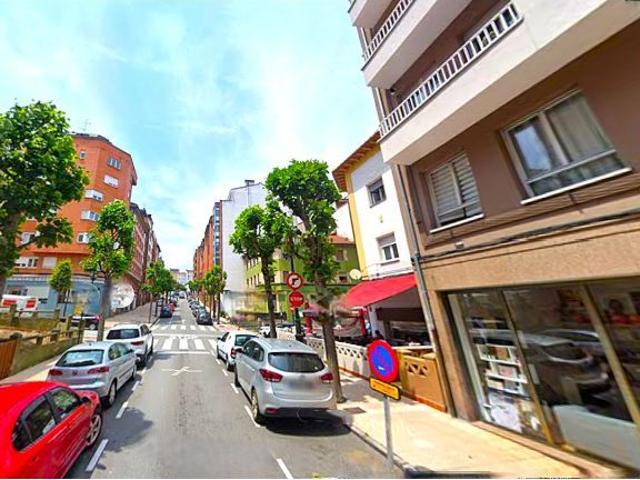 Apartamento en Venta en Oviedo, Asturias