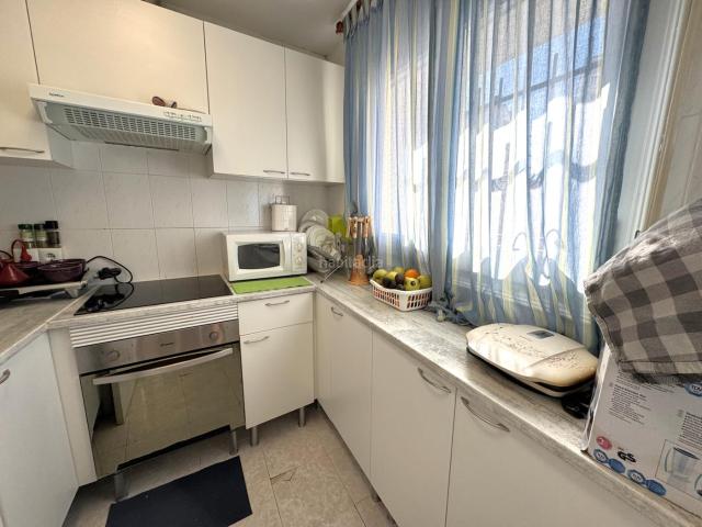 Apartamento en venta en Palamós, El Pedró Costa Brava. Apartamento de 2 habitaciones dobles en el centro de Palamós. Apartamentos.