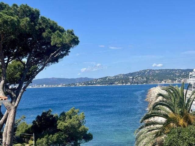 Apartamento en venta en Palamós, El Pedró Costa Brava. VISTAS AL MAR, GARAJE CERRADO. Apartamentos.