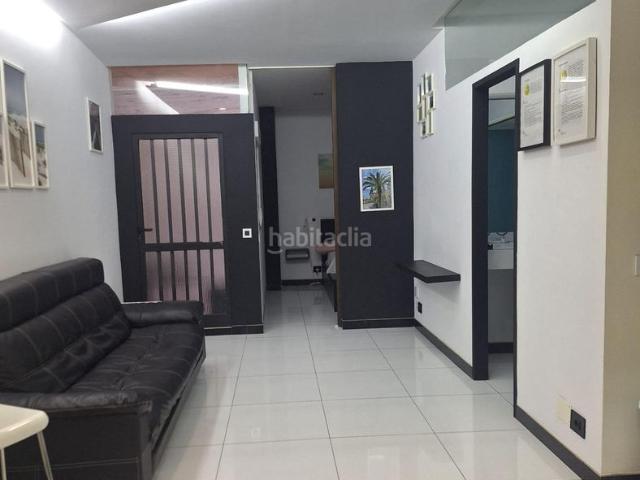 Apartamento en venta en Palmas de Gran Canaria Las, Santa Catalina Canteras. URGE VENDER. PISO LISTO PARA VIVIR O RENTABILIZAR. Apartamentos Palmas de Gran Canaria.