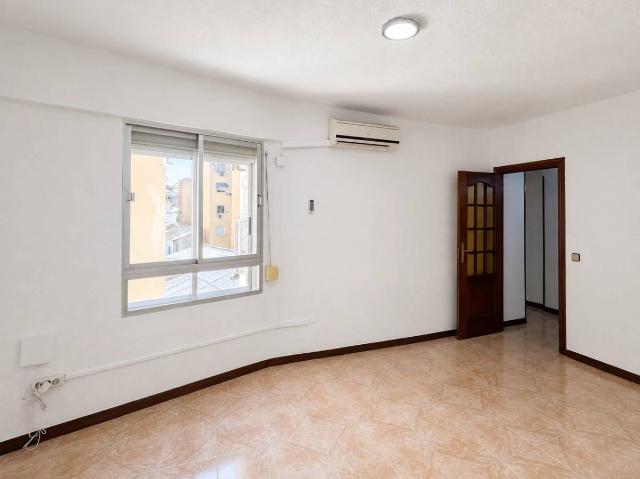 Apartamento en Venta en Palomeras Bajas