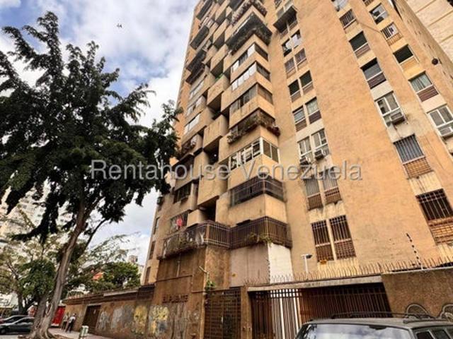 Apartamento en Venta en Parroquia La Candelaria, Caracas
