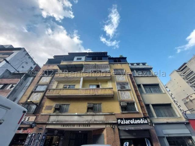 Apartamento en Venta en Parroquia La Candelaria, Caracas