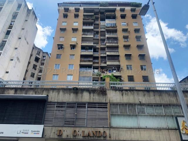 Apartamento en Venta en Parroquia La Candelaria, Caracas