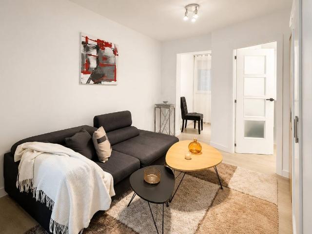 Apartamento en Venta en PAU 5