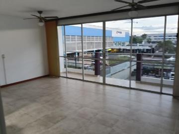 Apartamento En Venta En Pereira En Altos De Tananbi V374654