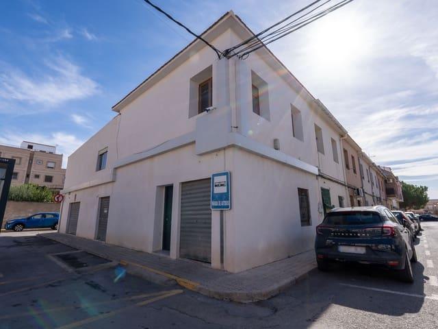 Apartamento en venta en Pinoso, Alicante