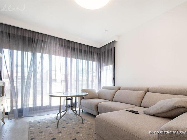 Apartamento en venta en Pilar de la Horadada, El Mojón. Apartamento de 3 dormitorios con solárium a 300 metros del mar en Pilar de la Horadada. Apartamentos Pilar de la.