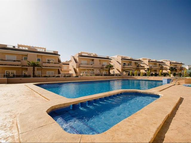 Apartamento en venta en Pilar de la Horadada, Pilar de la Horadada Ciudad. Apartamento con Jardín Privado y Terraza en Pilar de la Horadada. Apartamentos Pilar de la.