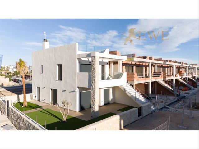 Apartamento en venta en Pilar de la Horadada, Pilar de la Horadada Ciudad. Apartamento cerca de la playa en urbanización íntima en Pilar de la Horadada. Apartamentos Pilar de la.
