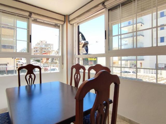 Apartamento en venta en Piles. SE VENDE APARTAMENTO EN LA PLAYA DE PILES VALENCIA. Apartamentos.