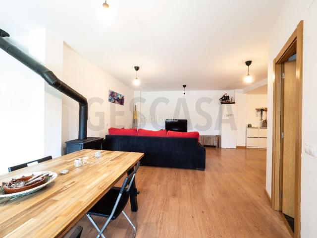 Apartamento en venta en Pont de Suert El Pirineos. PISO CON TERRAZA EN SARROQUETA. Apartamentos Pont de Suert.
