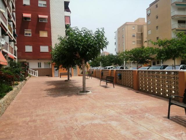 Apartamento en venta en Pobla de Farnals la, Platja de la Pobla de Farnals. Apatamento de 1 dormitorio totalmente reformado. Apartamentos Pobla de Farnals.