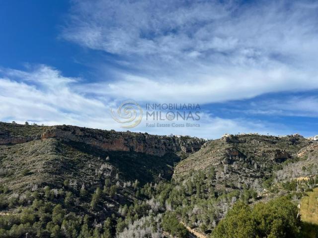 Apartamento en venta en Poble Nou de Benitatxell el, Cumbre del Sol. Encantador piso con vistas a la montaña en Cumbre del Sol, cerca del mar. Apartamentos Poble Nou de Benitatxell.
