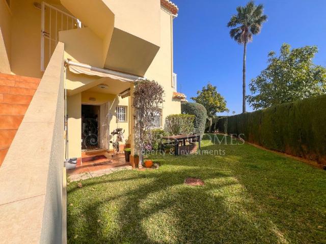 Apartamento en venta en Poblets els. BAJO DE 3 DORMITORIOS CON JARDIN. Apartamentos Poblets.