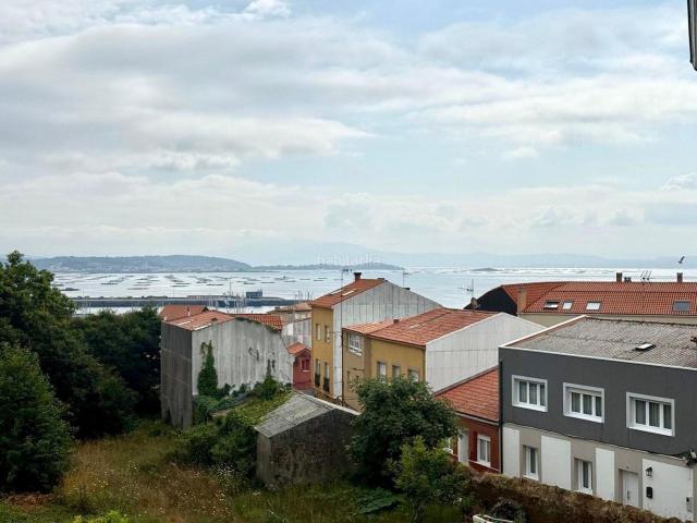 Apartamento en venta en Pobra do Caramiñal A. Amplio piso reformado en Puebla do Caramiñal con garaje y trastero!. Apartamentos Pobra do Caramiñal.
