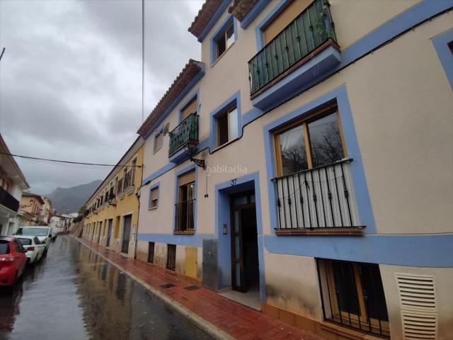 Apartamento en venta en Polop. Apartamentos.