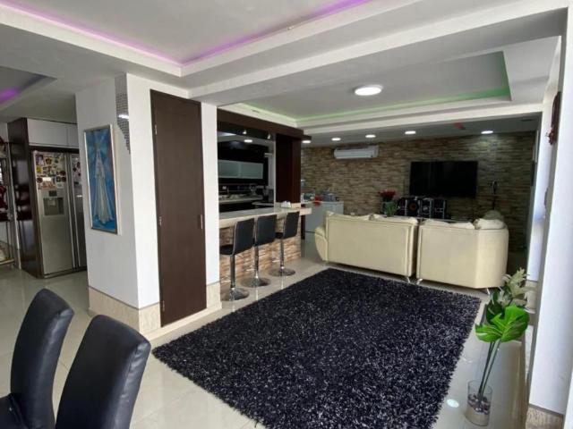 Apartamento en Venta en Porlamar Nueva Esparta 5 hab