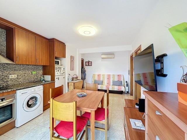 Apartamento en venta en Platja d´Aro, Centre Platja Costa Brava. Apartamento con terraza en el centro de Platja dAro a 200 m de la playa. Apartamentos Platja.