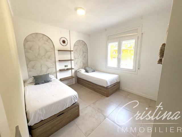 Apartamento en venta en Platja d´Aro, Fenals Costa Brava. Apartamento reformado con licencia turística en Platja dAro. Apartamentos Platja.