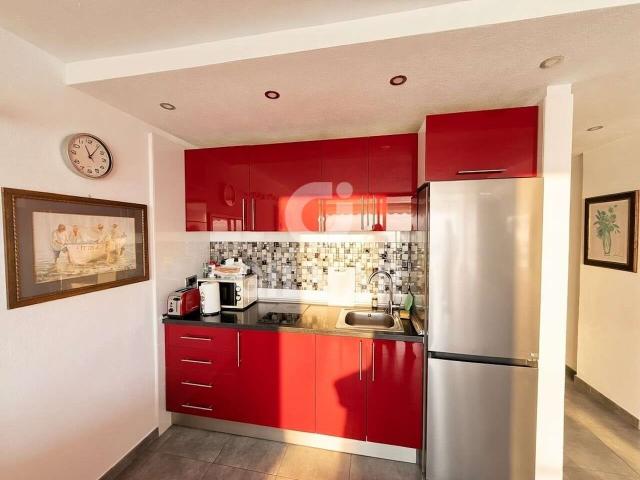 Apartamento en venta en Playa de las Américas 47m² Arona